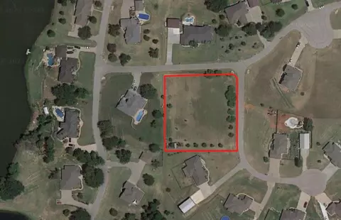 000 Jordan Dr, Tuttle, OK 73089 photo 2