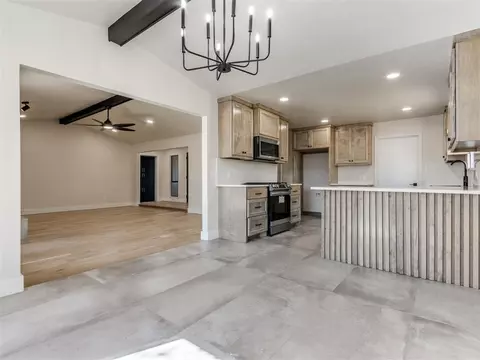 2416 Apple Way, Edmond, OK 73013