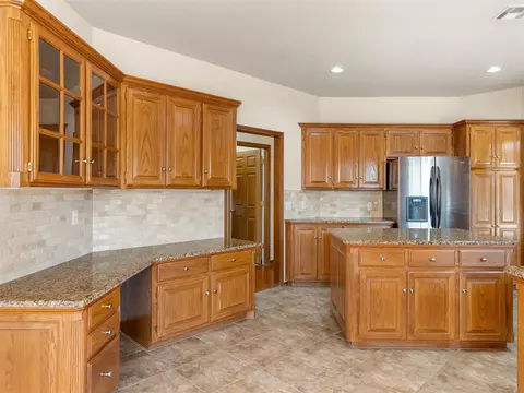 5200 Rhoades Dr, Norman, OK 73072 photo 10