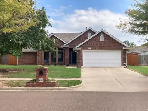 5200 Rhoades Dr, Norman, OK 73072