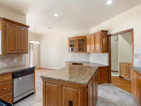 5200 Rhoades Dr, Norman, OK 73072 photo 6