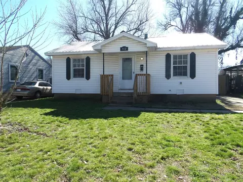 912 W Comanche St, Norman, OK 73069