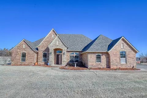 10215 SE 54th St, Oklahoma City, OK 73150