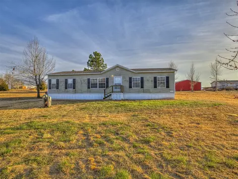 103 Park View Ct, Mcloud, OK 74851 photo 2