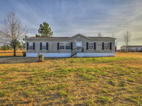 103 Park View Ct, Mcloud, OK 74851