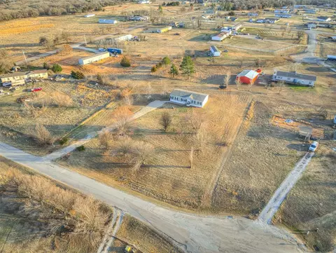 103 Park View Ct, Mcloud, OK 74851 photo 11