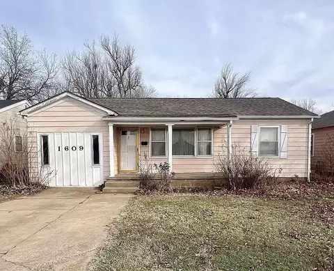 1609 S Jackson St, Enid, OK 73701