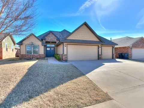 8316 NW 142nd St, Oklahoma City, OK 73142