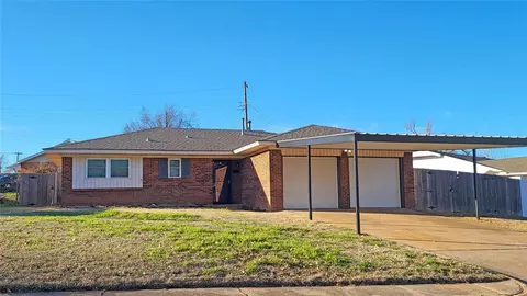3205 Shadybrook Dr, Midwest City, OK 73110