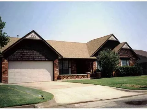 14012 Apache, Edmond, OK 73013 photo 1