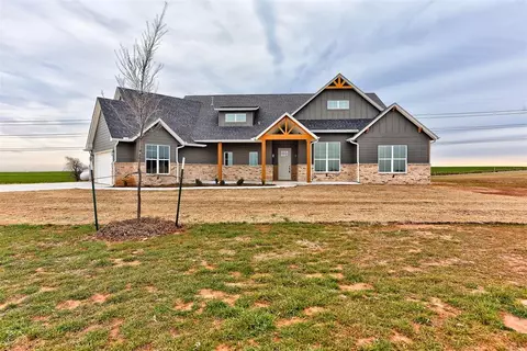 4412 Hawthorne St, Piedmont, OK 73078
