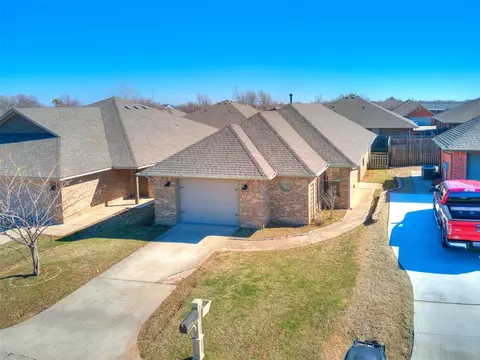 4324 Stonehaven Dr, Del City, OK 73115