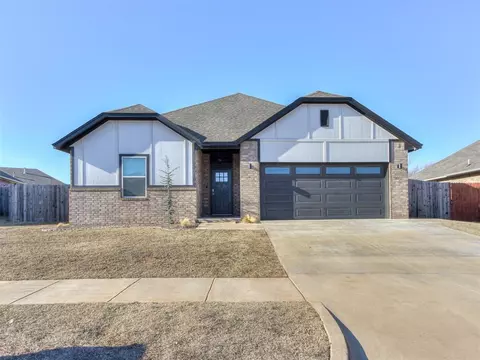 14329 Peach Tree Dr, Yukon, OK 73099
