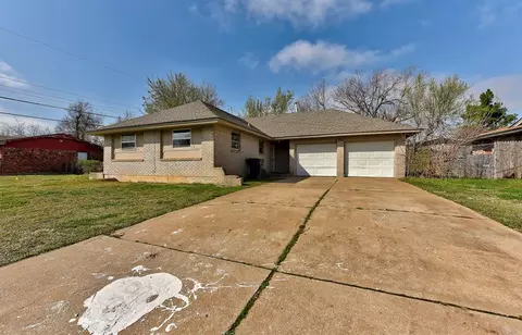 8709 N Hudson Ave, Oklahoma City, OK 73114