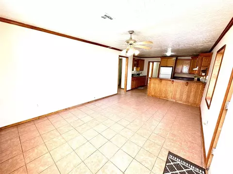 311 E Park St, Mcloud, OK 74851 photo 5
