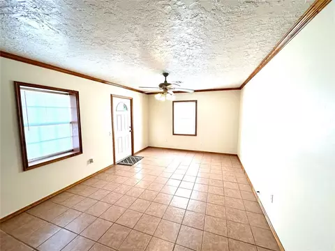 311 E Park St, Mcloud, OK 74851 photo 6