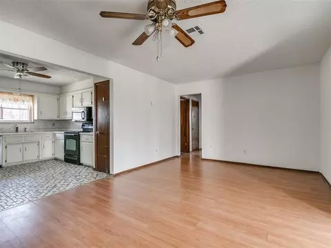 2412 N Maple Dr, Harrah, OK 73045 photo 15