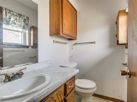 2412 N Maple Dr, Harrah, OK 73045 photo 26