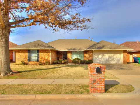 7313 NW 107th St, Oklahoma City, OK 73162