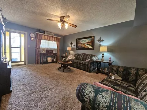 1013 E Park St, Tecumseh, OK 74873 photo 4