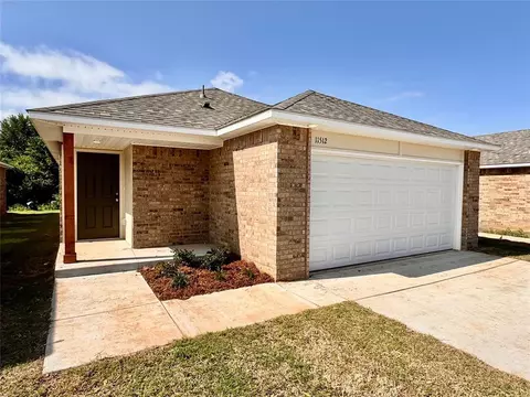11512 SW 12th St, Yukon, OK 73099