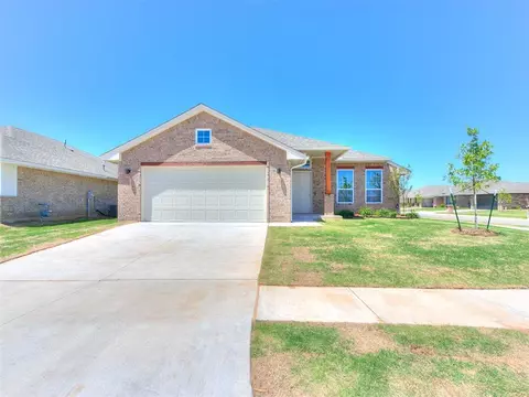 1001 Blackjack Creek Dr, Yukon, OK 73099