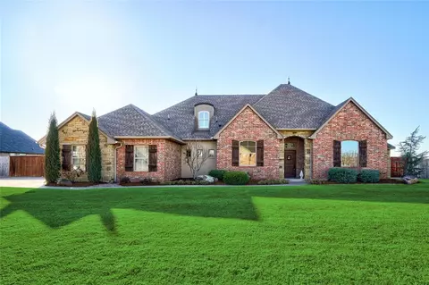 341 NE Harold Dr, Piedmont, OK 73078