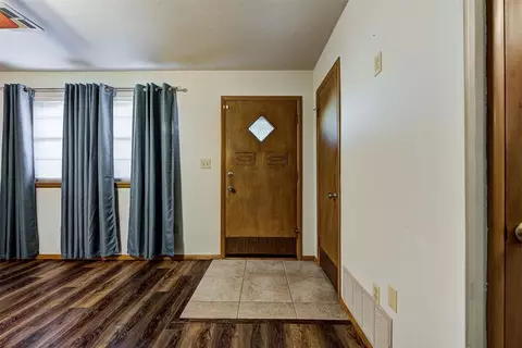 8304 NW 33rd St, Bethany, OK 73008 photo 6