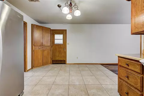 8304 NW 33rd St, Bethany, OK 73008 photo 13