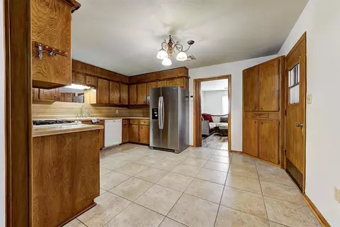 8304 NW 33rd St, Bethany, OK 73008 photo 12