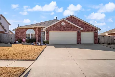 1208 Deer Run Dr, Norman, OK 73071