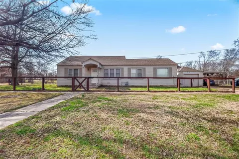 604 N 5th Ave, Stroud, OK 74079