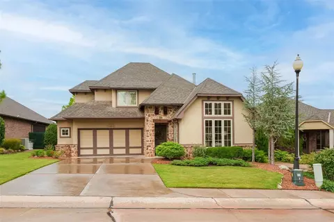 608 Capri Pl, Edmond, OK 73034
