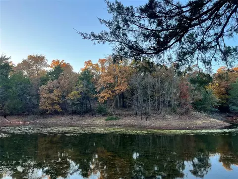 1140 Creekside Trl #11, Guthrie, OK 73044