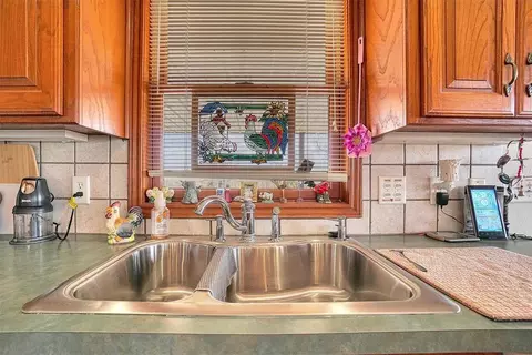 21137 E 1014 Rd, Canute, OK 73626 photo 21