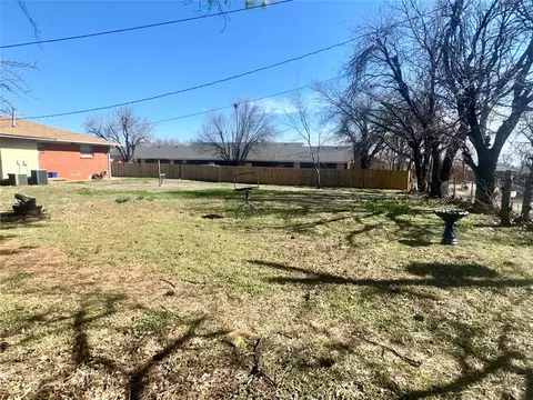1010 E Wayne St, Edmond, OK 73034 photo 23