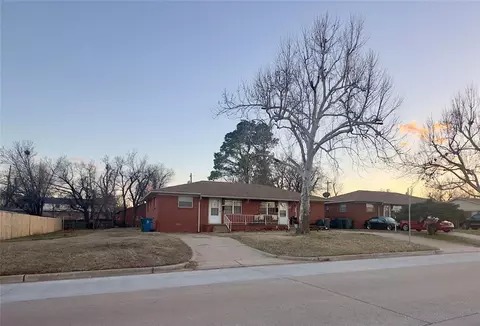 1010 E Wayne St, Edmond, OK 73034 photo 2