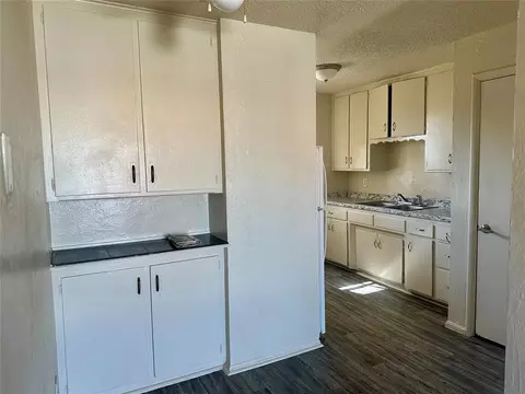 1010 E Wayne St, Edmond, OK 73034 photo 10