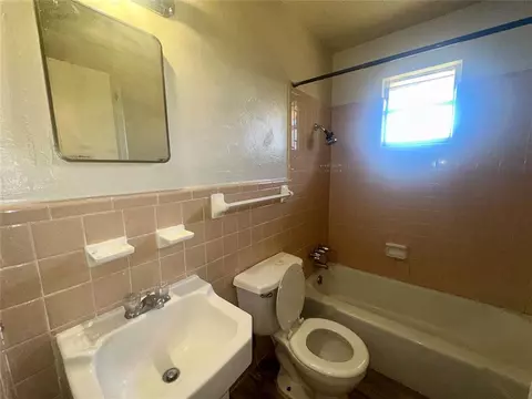 1010 E Wayne St, Edmond, OK 73034 photo 17
