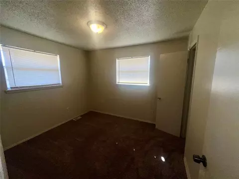 1010 E Wayne St, Edmond, OK 73034 photo 18
