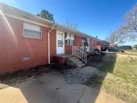 1010 E Wayne St, Edmond, OK 73034 photo 6