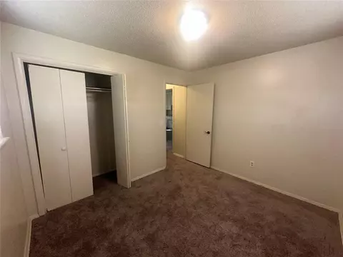 1010 E Wayne St, Edmond, OK 73034 photo 16