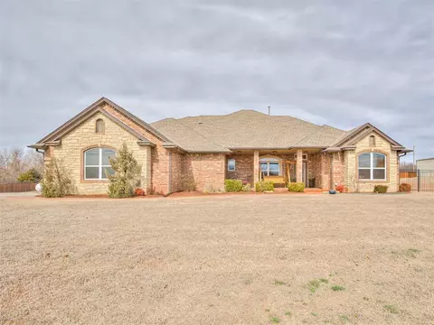 845 Meadow Lark Ln, Blanchard, OK 73010