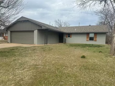 5933 NW 62nd St, Warr Acres, OK 73122
