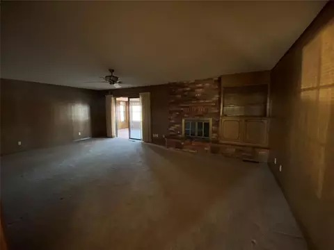 820 S Pine St, Crescent, OK 73028 photo 6