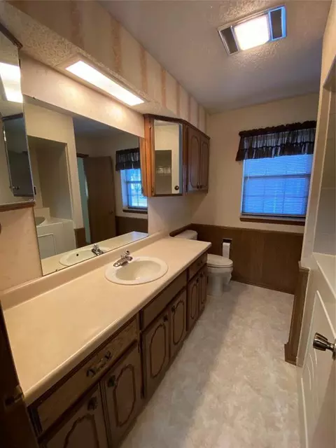 820 S Pine St, Crescent, OK 73028 photo 16