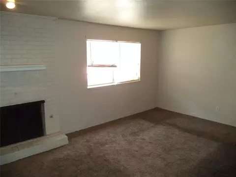 3536 NW 51st St #301, Oklahoma City, OK 73112