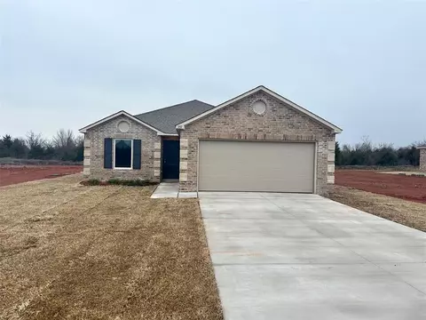337 Starlight Dr, Shawnee, OK 74804