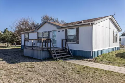 10104 N 2391 Rd, Weatherford, OK 73096