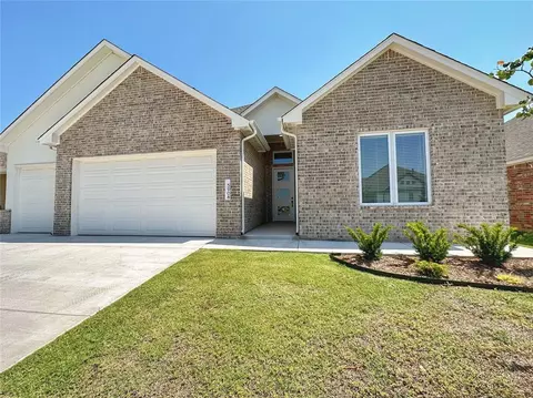 5908 NW 158th St, Edmond, OK 73013